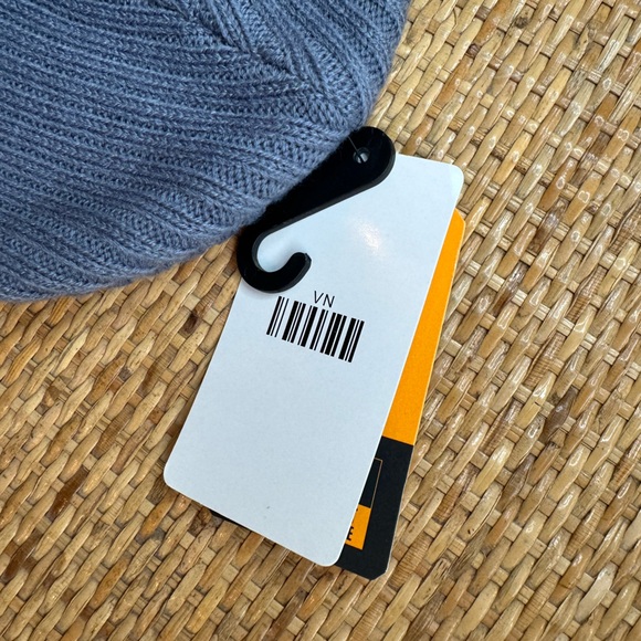 NWT light blue Carhartt Knit Cuffed Craftsman Patch Beanie OS - Picture 5 of 7